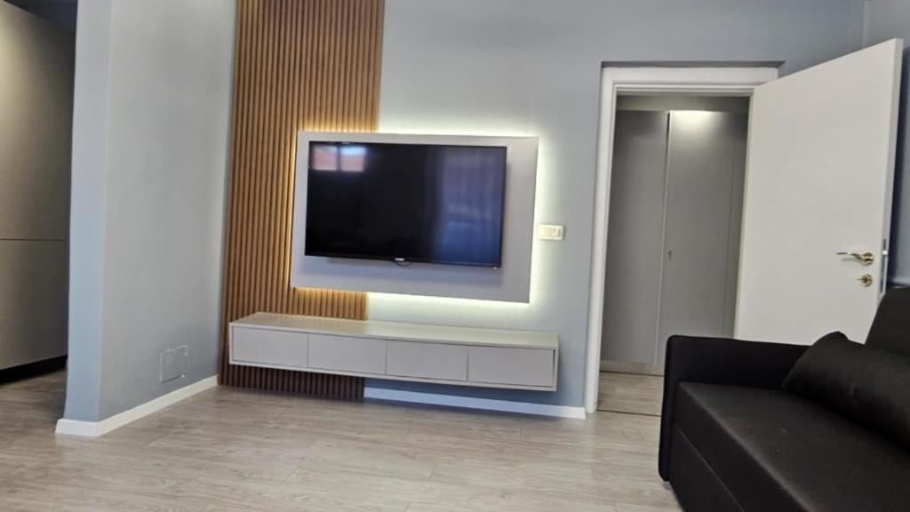 City Center Apartment Tirana Exterior photo